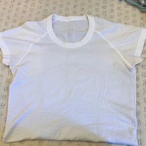 White Lululemon Swiftly Tech top